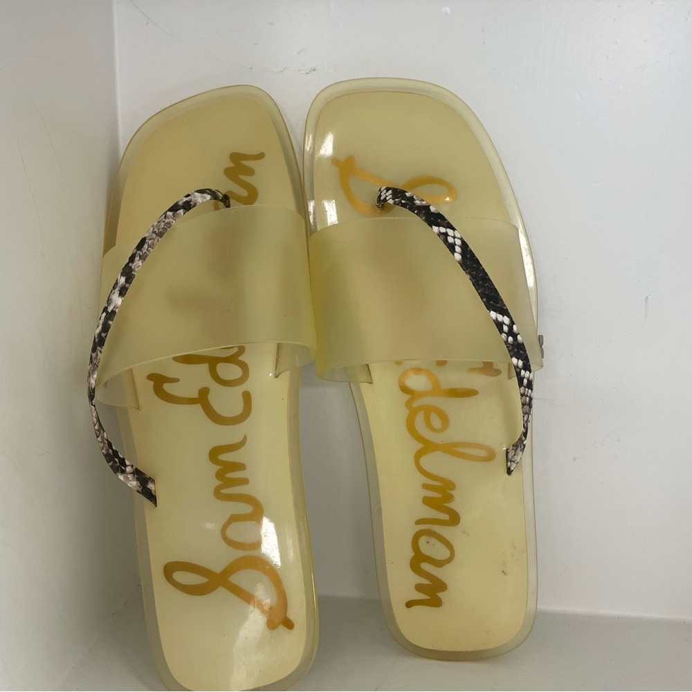 Sam Edelman Women's Transparent Yellow Sandals, size 7.5